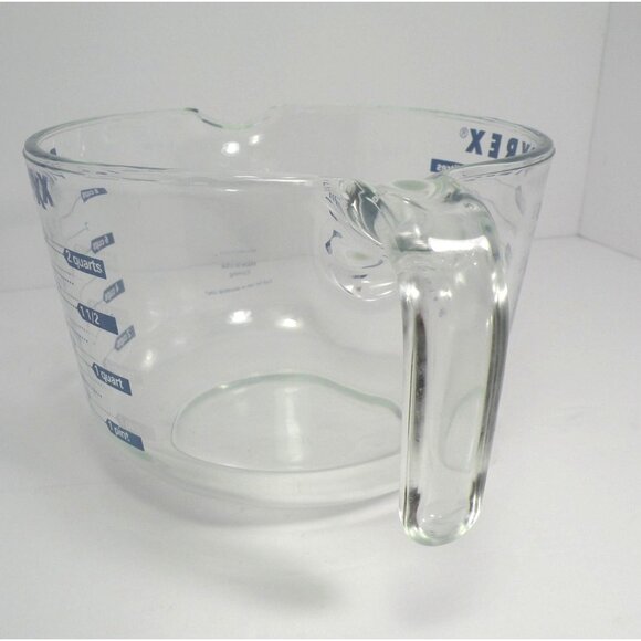 PYREX RARE Blue Vintage all capitol 2 Quart / 8 Cup Glass Measuring Cup With Han - Picture 2 of 15